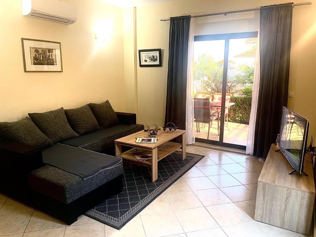 Apartmani Dora I Kati Orebić Buitenkant foto