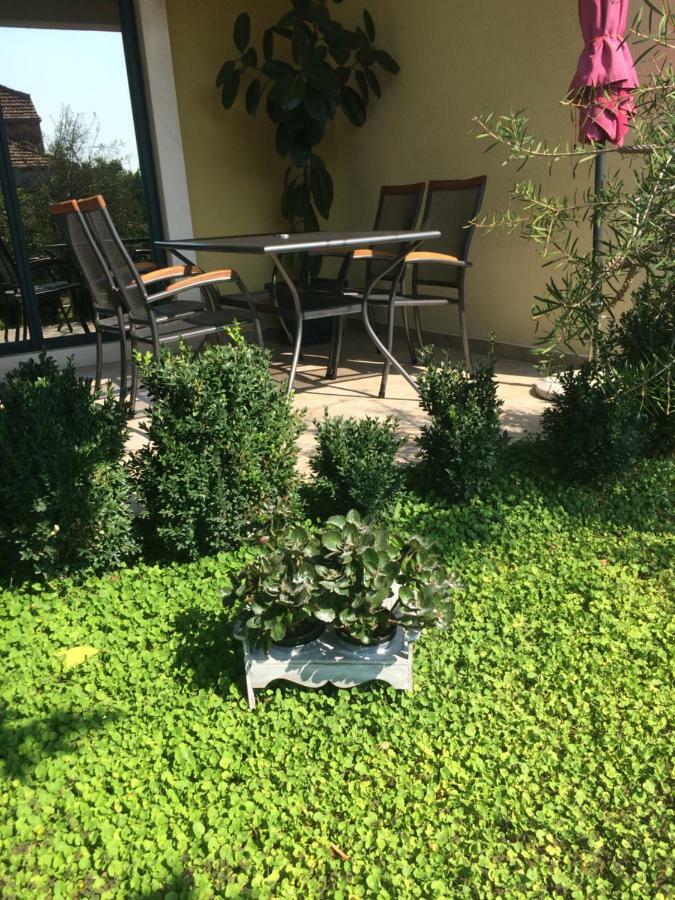 Apartmani Dora I Kati Orebić Buitenkant foto