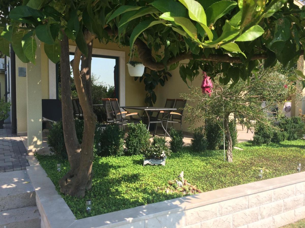 Apartmani Dora I Kati Orebić Buitenkant foto
